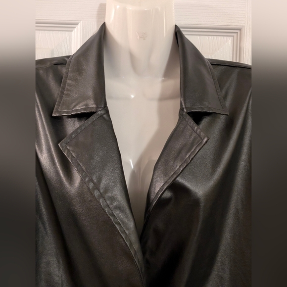 Shein faux leather jacket oversized size M - Picture 2 of 9